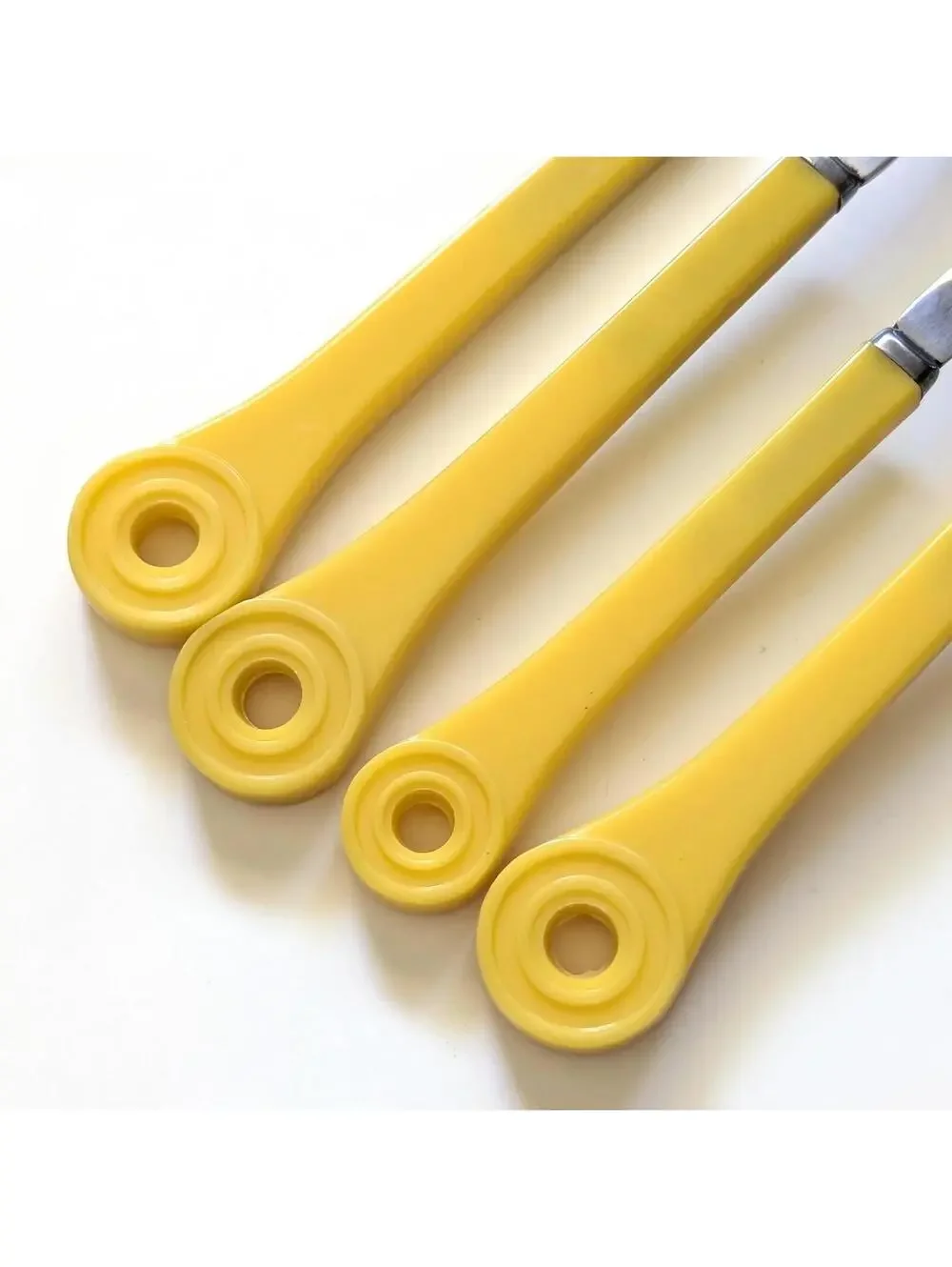 N/A grooviest flatware